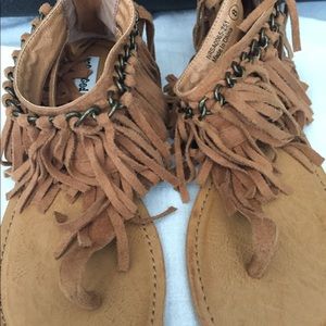 Fringe sandals - gorgeous